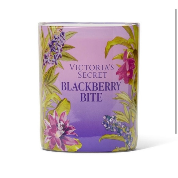 Victoria's Secret Limited Edition Tropic Nectar Scented Candle - Picture 2 of 2